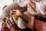 Les préparations pour nourrissons contre la constipation - Les nourrissons au lait maternisé et la constipation