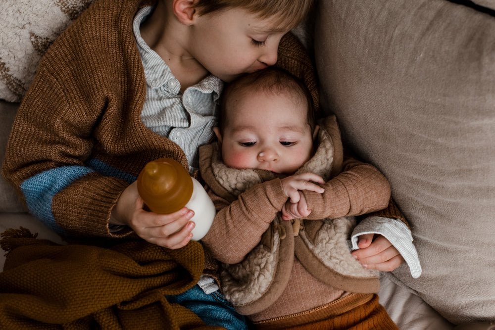 Le changement de lait maternisé peut-il aider les bébés atteints de coliques ?